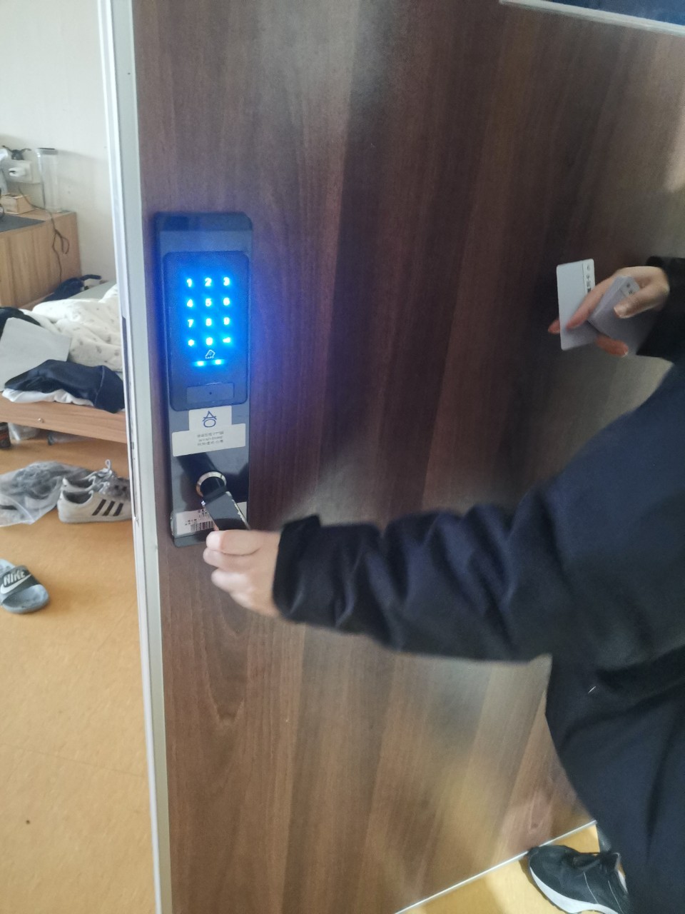 私立亞東科技大學-宿舍電子鎖巡檢
